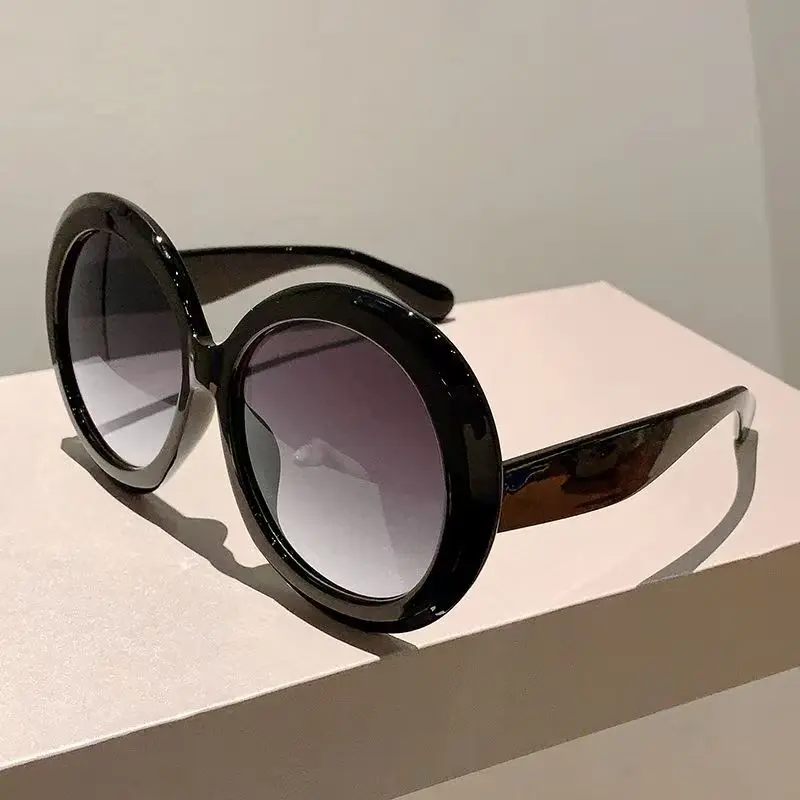 Sunglasses Uv400 - نظارات شمسية دائرية كبيرة الحجم للنساء