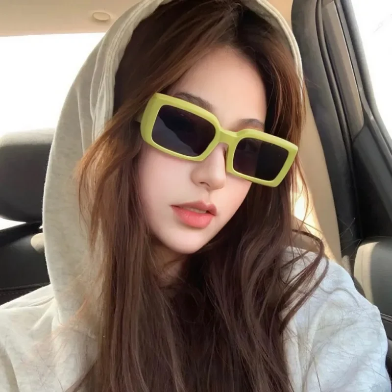 نظارات شمسية نسائية جديدة صغير - مراجعة Designer Sunglasses وسعره