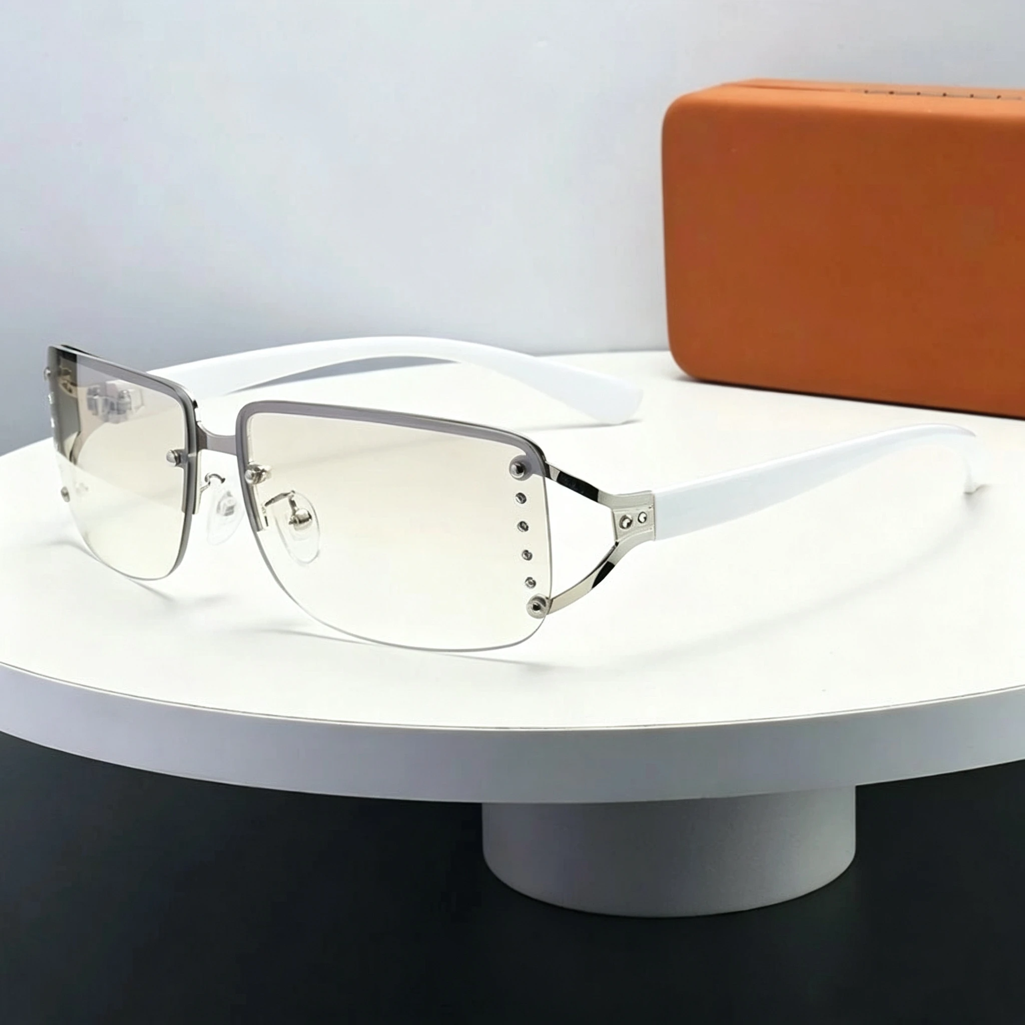 نظارات شمسية نسائية جديدة بتصم - مراجعة Designer Sunglasses وسعره