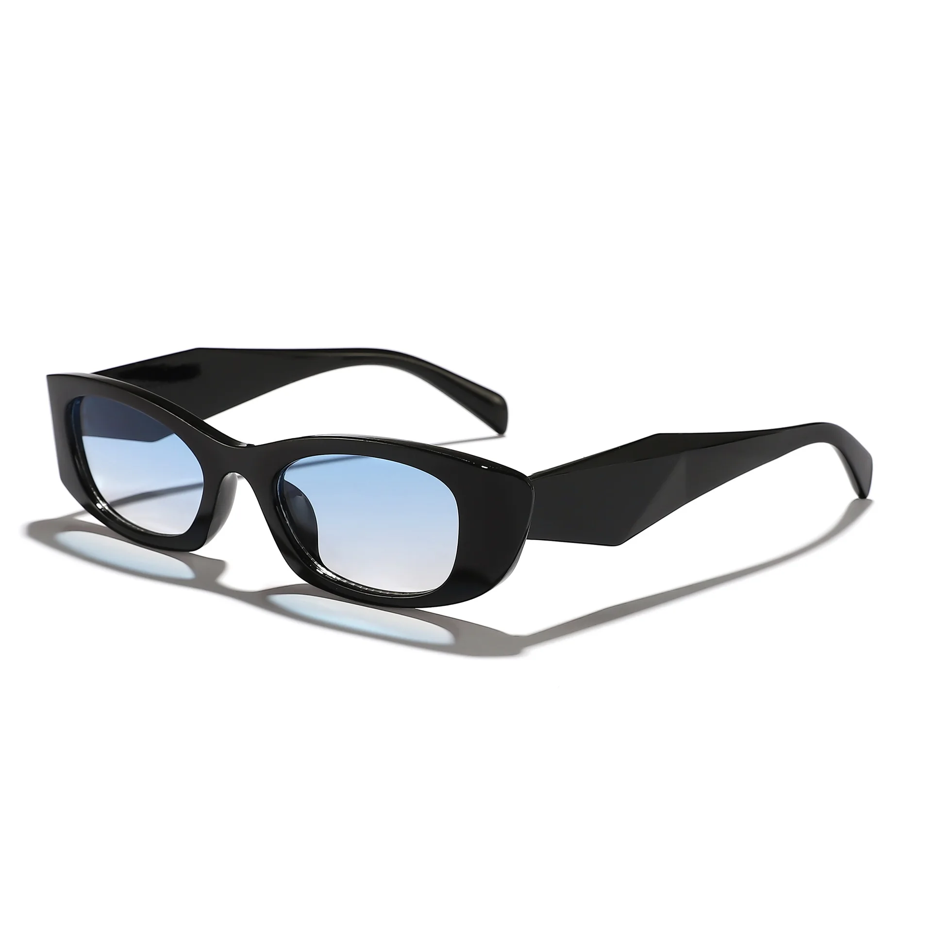 نظارات شمسية مربعة صغيرة بتصمي - مراجعة Designer Sunglasses وسعره